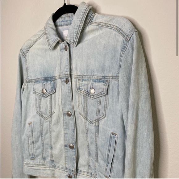 AMERICAN EAGLE Light Wash Denim Jean Jacket XS - Picture 3 of 8